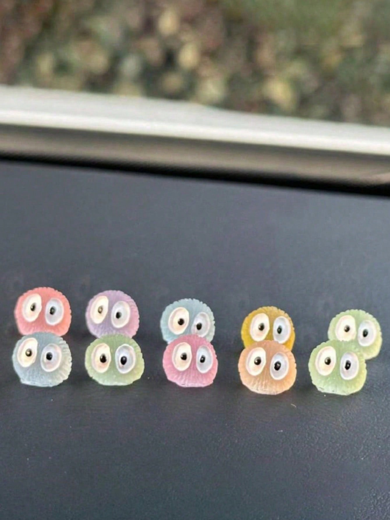 Assorted Luminous Coal Ball Car Interior Decor, Fit For Dashboard, Rearview Mirror, Window Trim, Small Car Accessories, Electric Vehicle Decor, Electric Scooter, Motorcycle Rearview Mirror Decor, Moto