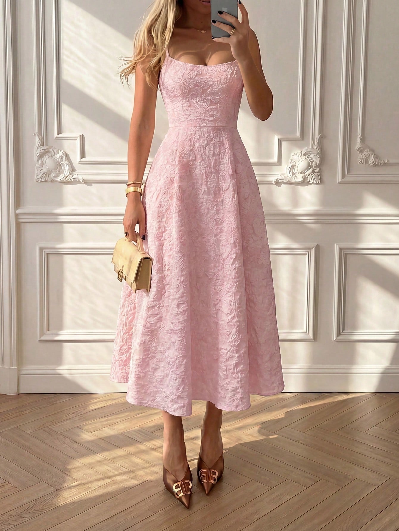 Floreya Summer Elegant Solid Color French Style High-End Elegant Light Dress Waist-Cinching Slim Fit Spaghetti Strap Midi Dress Apricot Dress Party