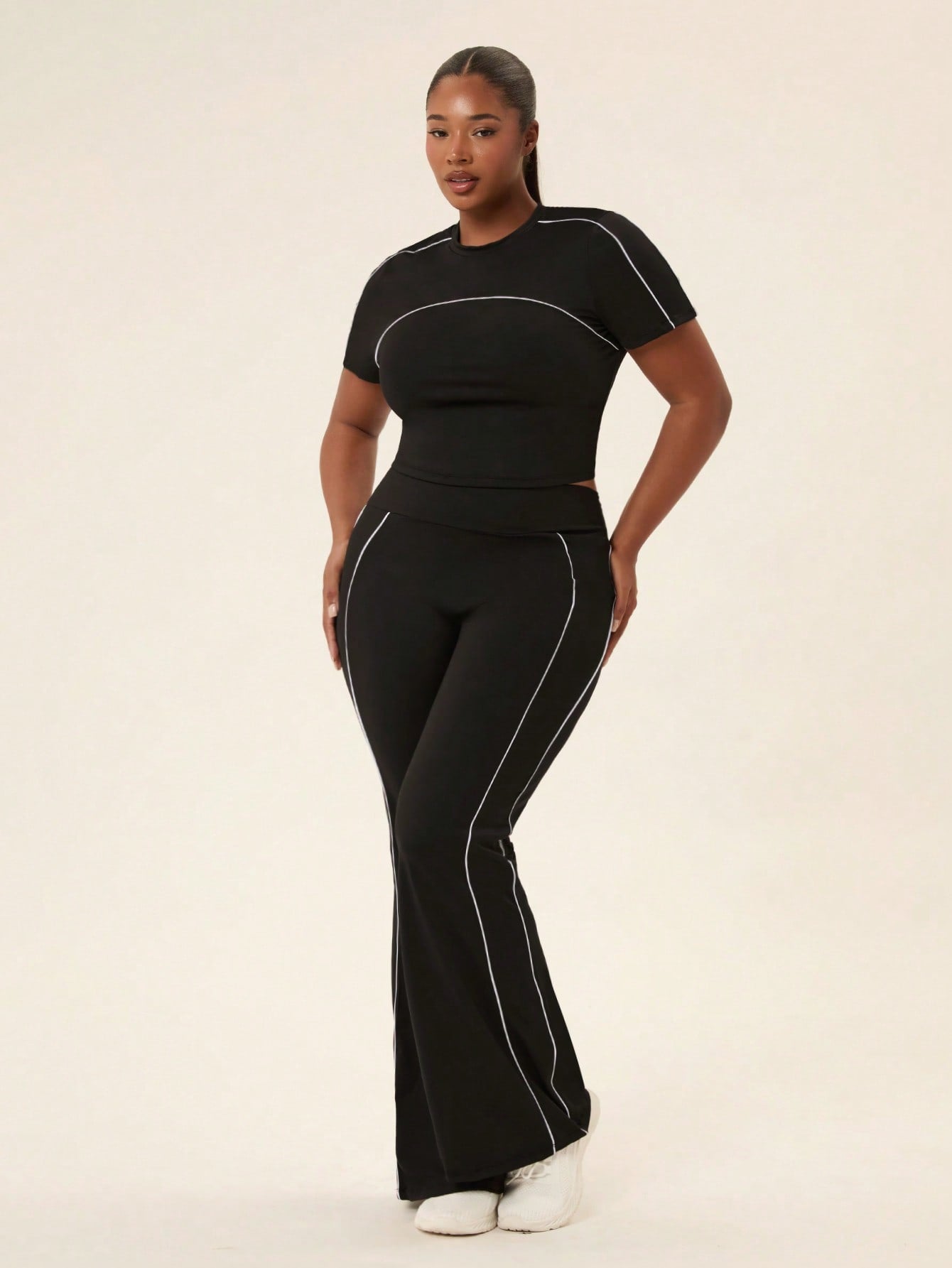 Voyena Plus Size Women's Short Sleeve T-Shirt And Flare Pants Casual Sports Set Fall Daily Lounging, Casual Wear, Running, And Going Out Yoga