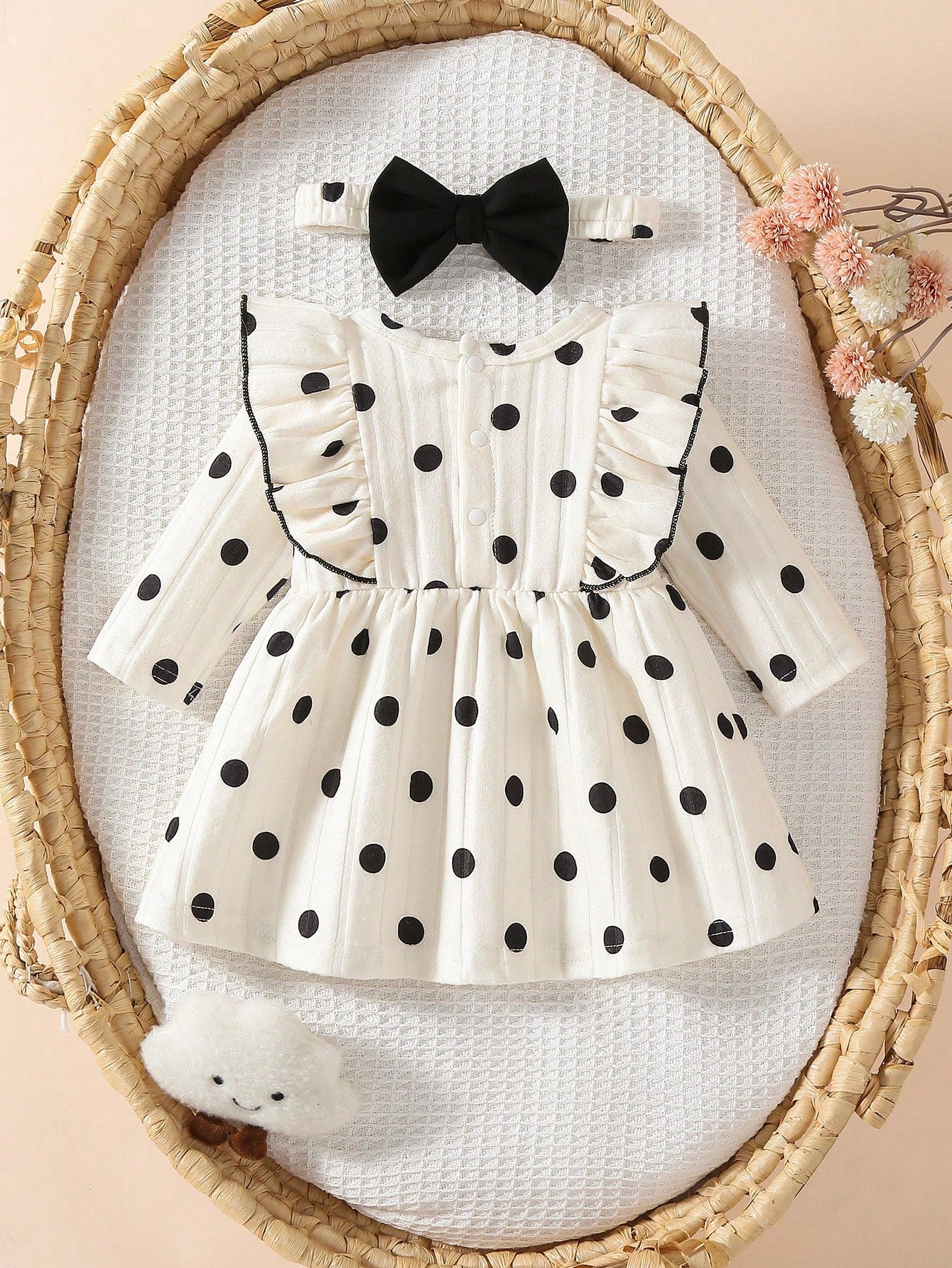 0-9 Months Newborn Baby Girl Black & White Polka Dot Bow Long Sleeve Dress, Ribbed Knit Ruffle Hem Princess Dress, Autumn/Winter Layering Outfit For Photos, Outings And Gifts