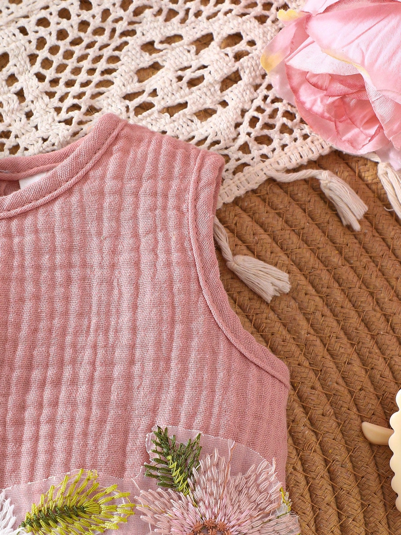 0-9M Newborn Baby Girls' Cute Floral Embroidered Sleeveless Cotton Dress, Suitable For Spring/Summer Vacation, Party, Photoshoot, School