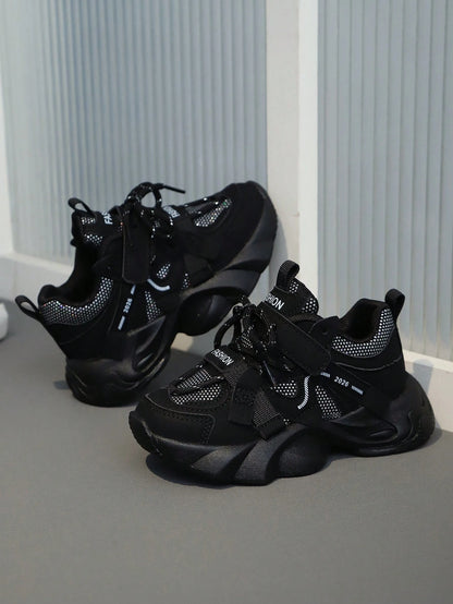 1 Pair Kids' Fashion Sports Shoes, Durable Shock-Absorbing Girls' Tennis Shoes, Spring/Autumn, Recommended To Buy One Size Up