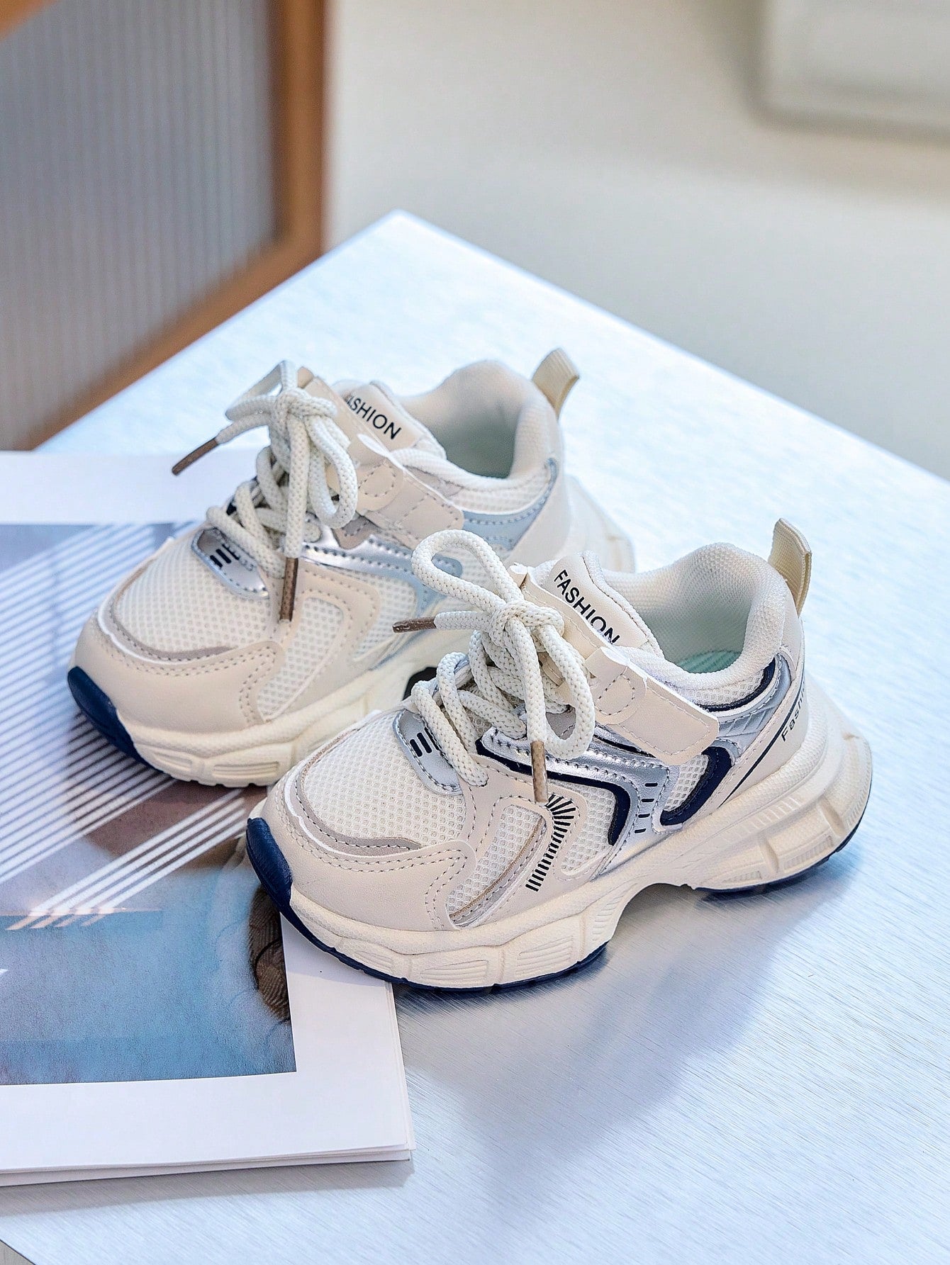 1 Pair Kids Outdoor Sports Shoes, Chunky Sneakers, Versatile Casual Shoes, Soft Sole Baby Walking Shoes