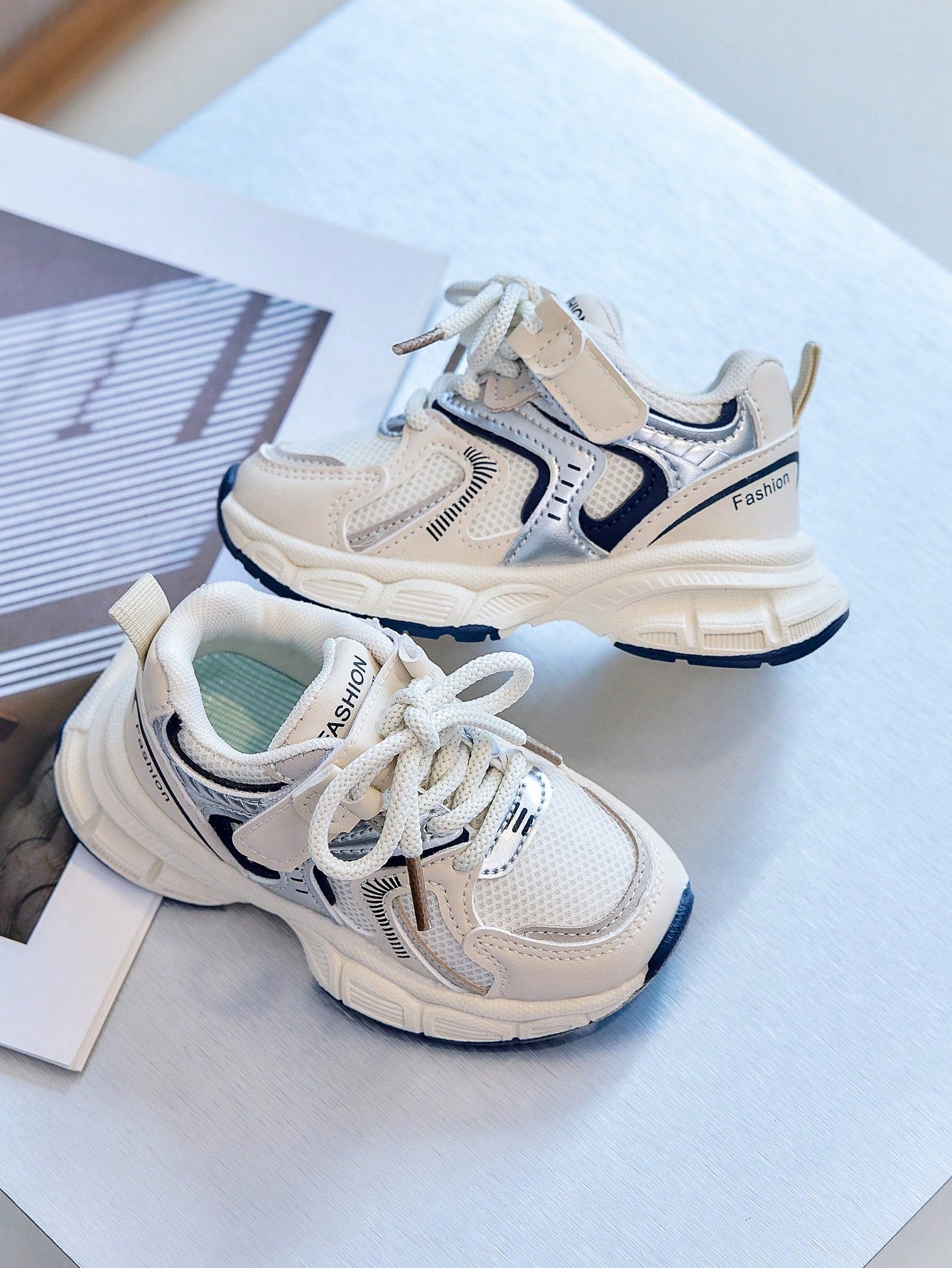 1 Pair Kids Outdoor Sports Shoes, Chunky Sneakers, Versatile Casual Shoes, Soft Sole Baby Walking Shoes
