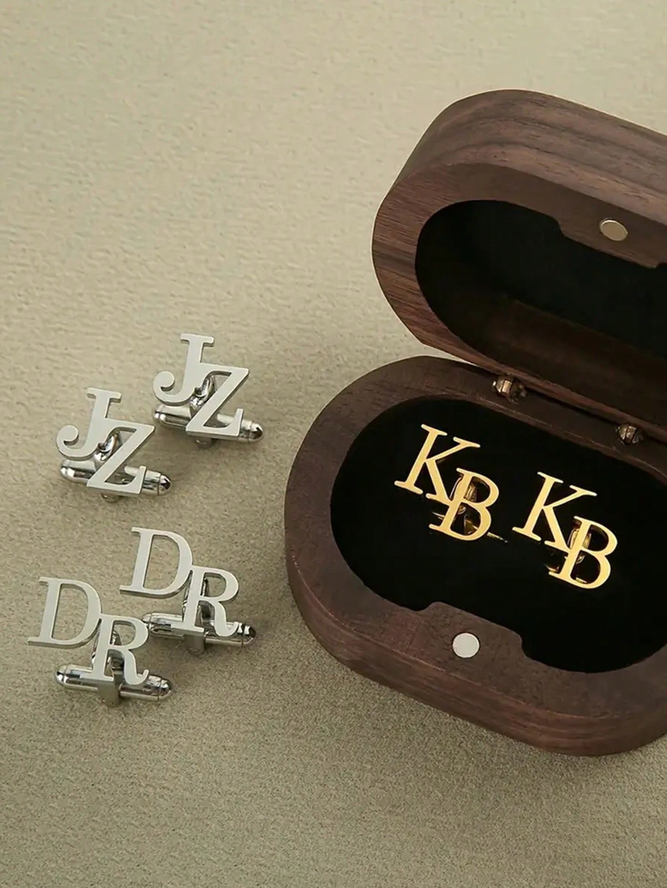 1 Pair Stainless Steel Engraved Letter, Personalized Suit Cufflinks For Men, Everyday Shirt Cufflinks, Gift For Father, Husband, Groomsmen, Father's Day, Wedding, No Gift Box, Colorful, Unisex, Annive