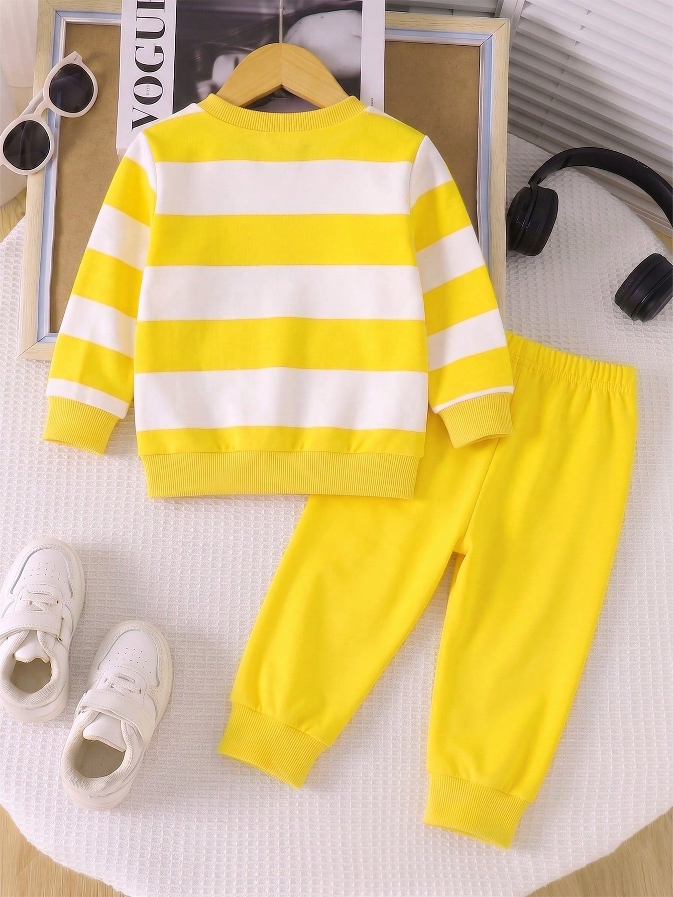 1 Random Set,Boys Yellow White Blue Striped Bear Animal Print Long Sleeve Shirts Sets Back To School Loose Ribbed Cuffs Sweatshirts Tops Pant