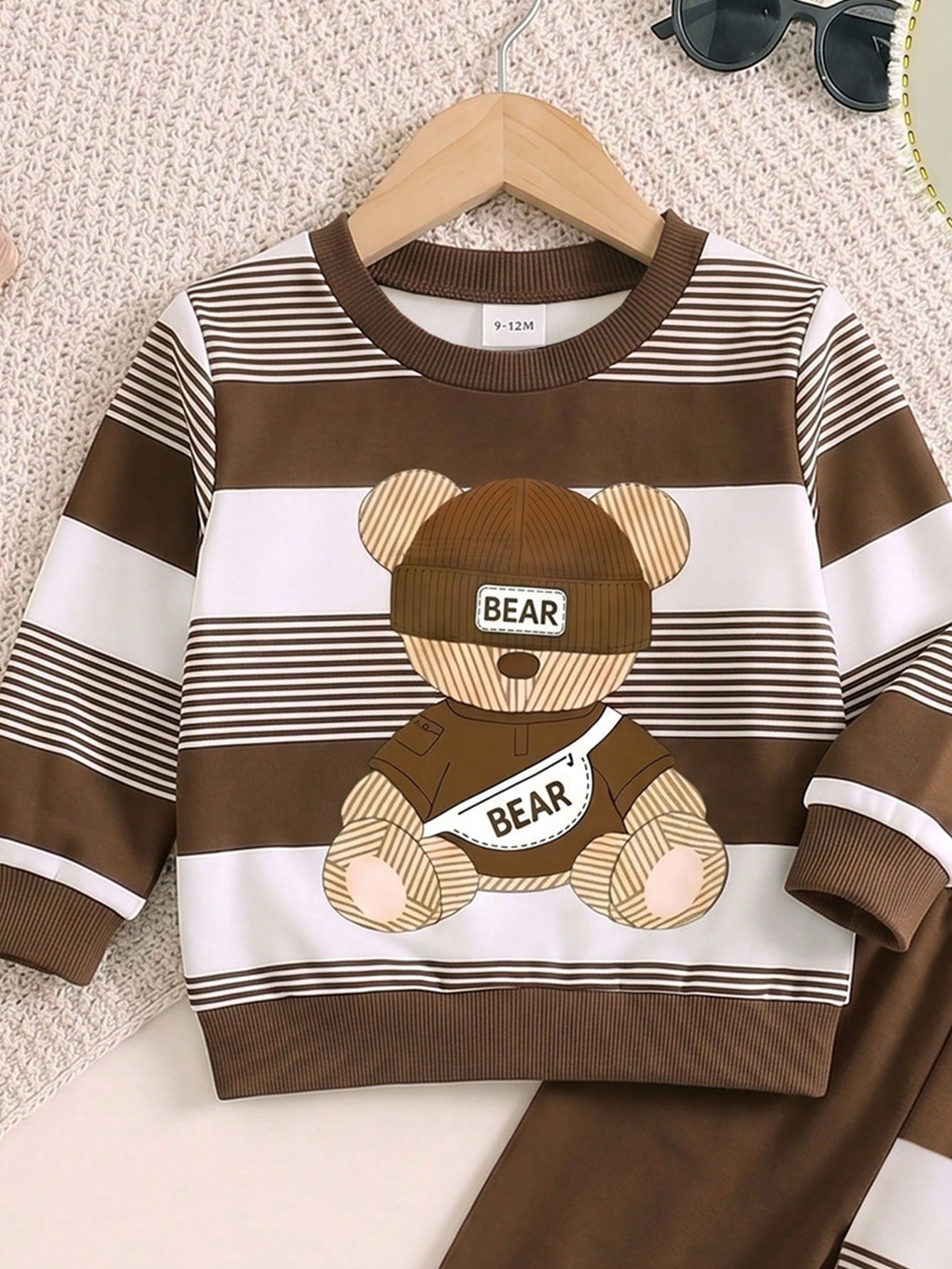 1 Random Set,Baby Boy Fall Brown White Striped Bear Print Sweaters Set Long Sleeve Loose Casual Letter Detail Ribbed Cuffs Tops Shirts Outfits