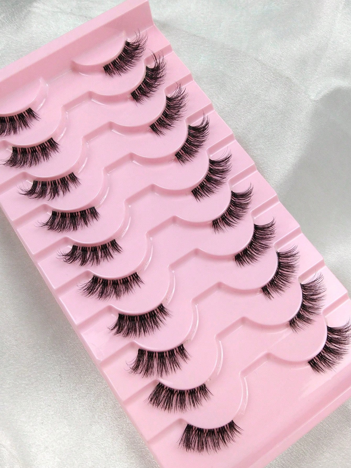 10 Pairs Half Lashes Clear Band Eyelashes Cat Eye False Eyelashes Transparent Band Short Soft Curly 3D Faux Mink Eyelashes Soft Makeup Manga Eyelashes Strip Lashes,Lashes,Eyelashes,Fake Lashes