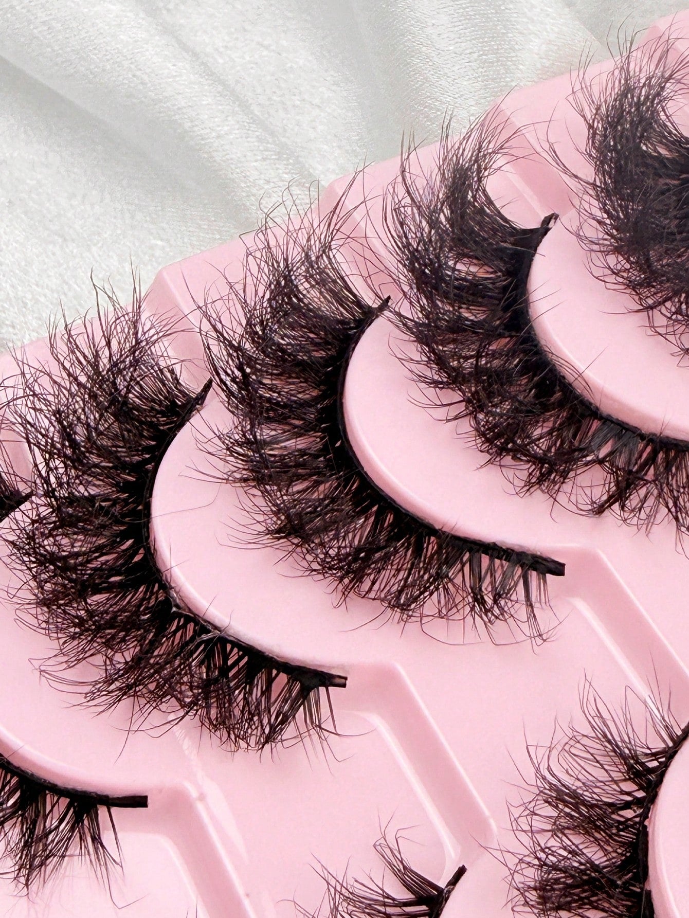 10 Pairs Natural Slender And Messy Soft Fluffy Criss-Cross Lengthening Thick Faux Mink Eyelashes Strip Eyelashes Lashes Dramatic Makeup Suitable For Wearing At A Dance Party