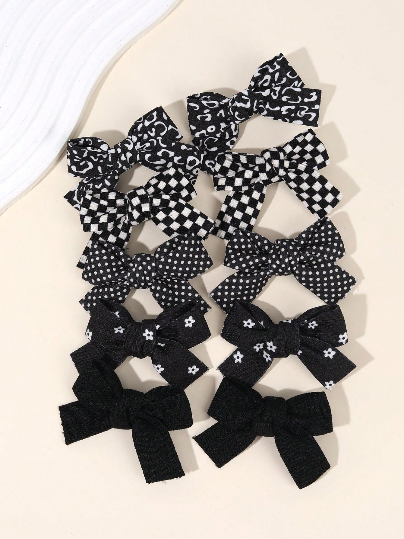 10pcs Black Hair Clips, Suitable For Girls, Cute Plaid Polka Dot Pattern, Black Fabric Bow Hair Clips, Solid Color Hair Clips, Floral Pattern Hair Clips, Girls Holiday Party Hair Accessories, Children