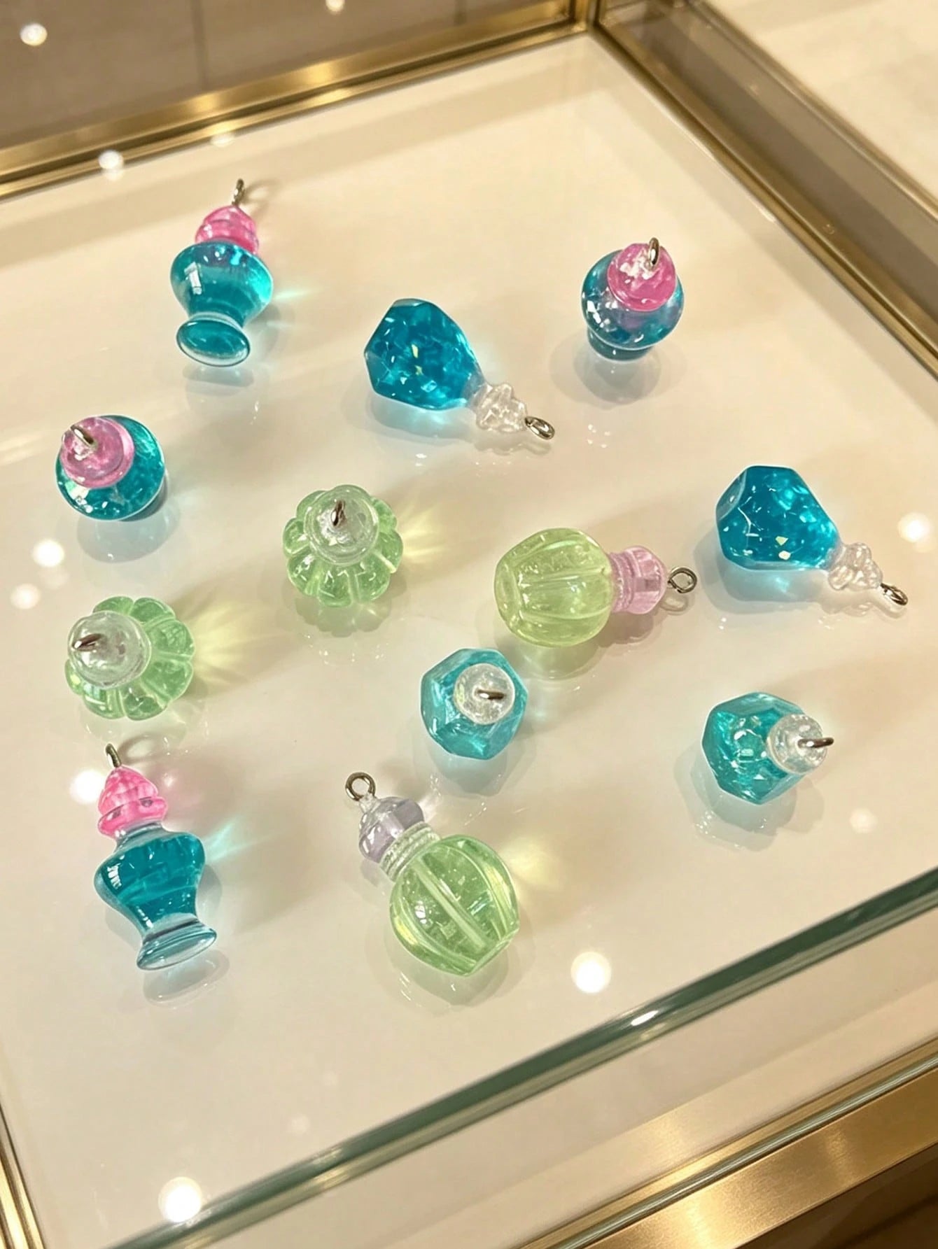 10pcs Vintage Magic Potion Bottle Shaped Pendants For DIY Jewelry Making, Suitable For DIY Necklaces, Earrings, Keychains, Bag Charms, Hair Accessories, Dollhouse Decor