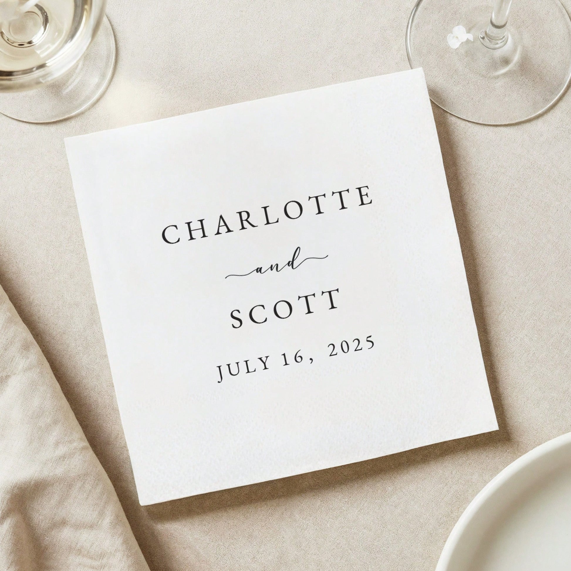 15-500pcs Custom Valentine's Day Napkins, 3-Ply Personalized Wedding Napkins, Clear Printing, Table Decor For Bachelorette Party, Bridal Shower, Engagement Party, Welcome Dinner, Cocktail Napkins For