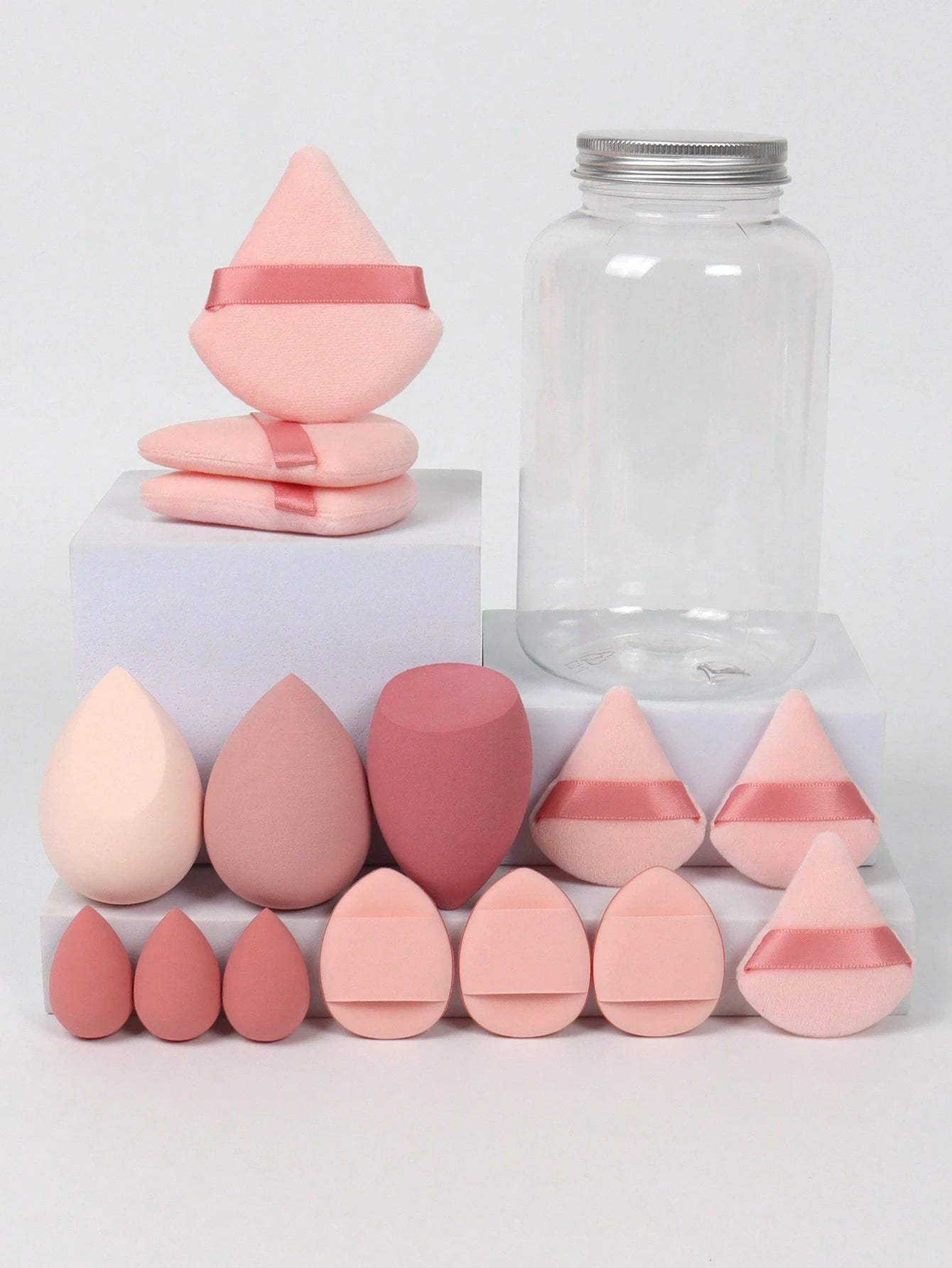 15pcs Makeup Sponge Set With Storage Jar, Including 3pcs Makeup Sponge & 3pcs Mini Makeup Sponge & 3pcs Powder Puff & 3pcs Mini Powder Puff & 3pcs Mini Finger Air Cushion Puff. Made Of Super Soft Velv