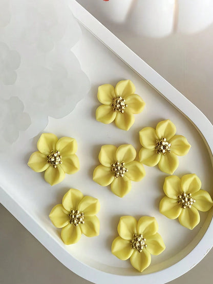 1PC/2PCS 3D Cherry Blossom Silicone Mold, Creative DIY Mold For Aromatherapy Candles/ Clay, Home Decor/ Gifts Ornament Epoxy Resin Mold, Crafts Casting Molds, Artistic Ornaments Plaster Mould