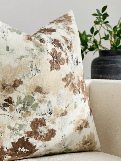 1pc/2pcs Brown (No Insert) Floral Pattern Cushion Cover, Fashionable Vintage Comfortable Jacquard Chenille + Faux Cashmere Touch Pillowcase, Suitable For Daily Home Decor, Sofa, Bed, Bedroom, Gift, Ho