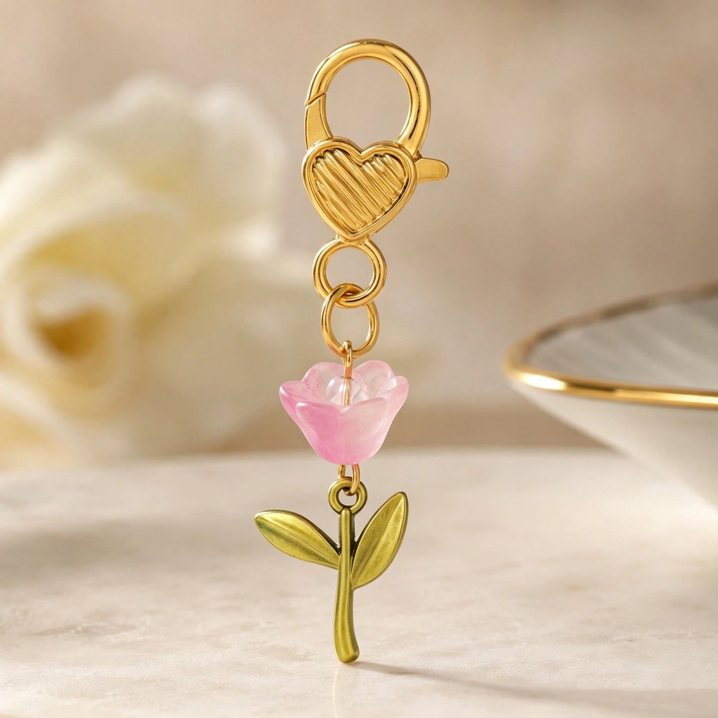 1pc/2pcs Unisex Acrylic Gradient Flower Pendant Keychain With Green Leaves, Couple Holiday Gift Bag Charm