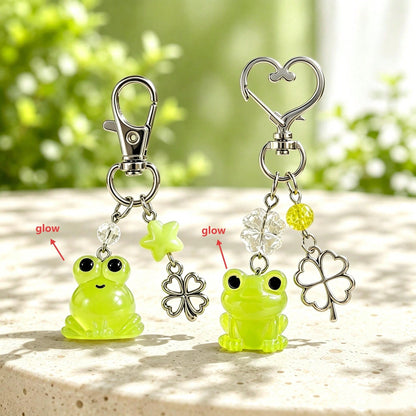 1pc/2pcs Unisex Resin Glow-In-The-Dark Frog Resin Pendant Four-Leaf Clover Beaded Accessory Keychain Bag Charm
