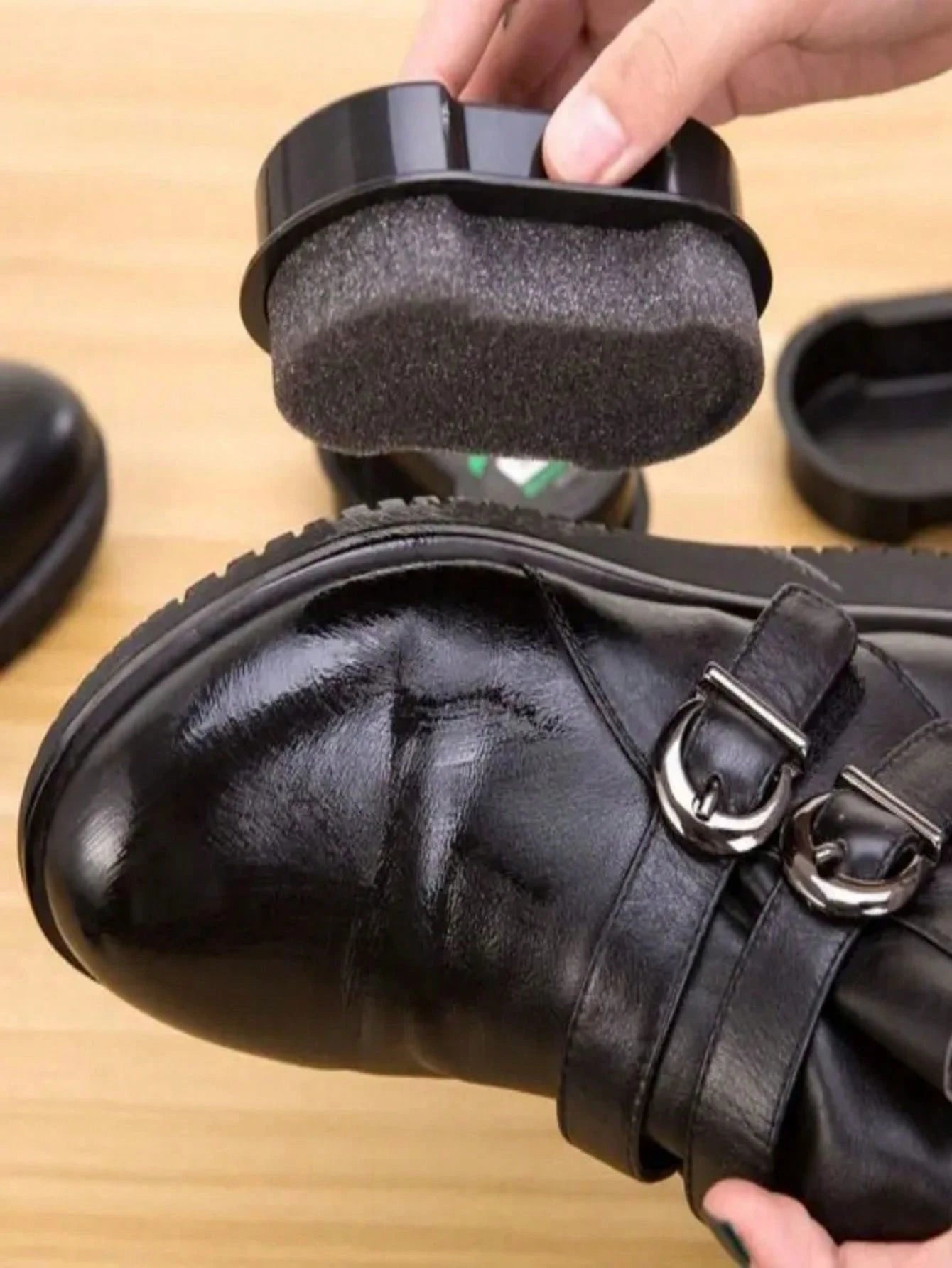 1pc All-in-one Shoe Shine Sponge, Suitable For Cleaning, Maintenance Of Leather Shoes And Bags
