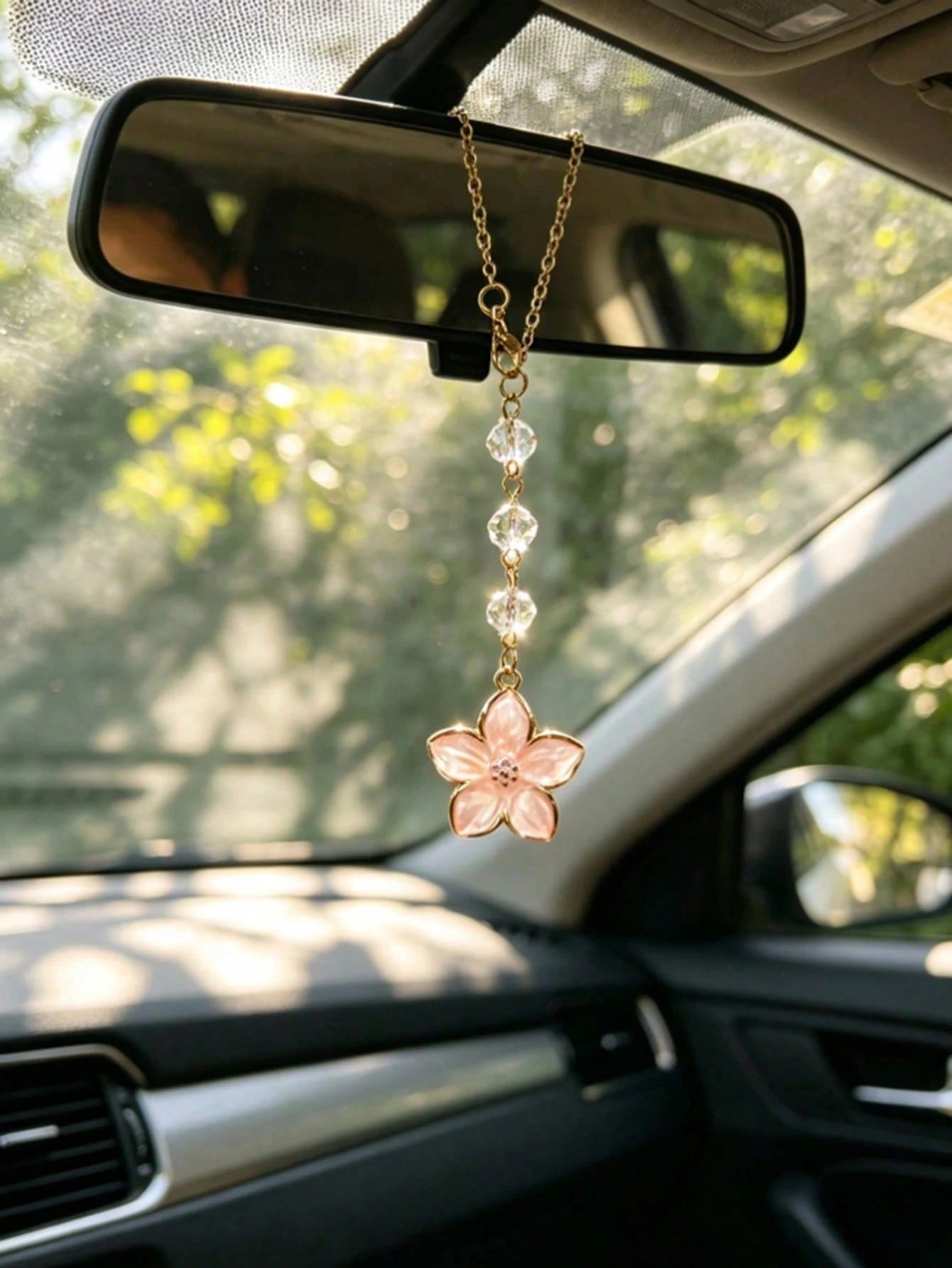 1pc Alloy Flower Crystal Beaded Rearview Mirror Hanging Ornament, Car Interior Decoration Accessory, Car Interior Decor