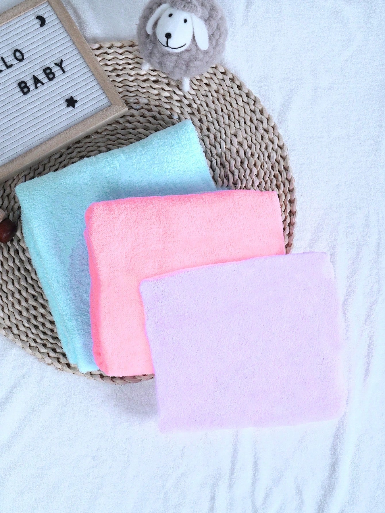 1pc Baby Bath Towel, Soft Absorbent Coral Fleece Bath Towel For Baby, Bath Towel For Mom