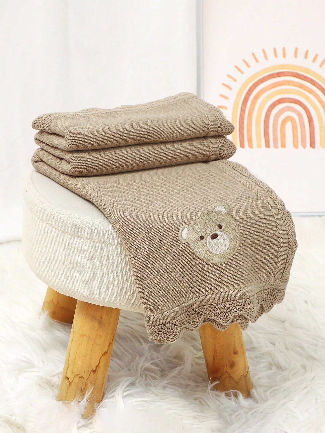 1pc Baby Knitted Blanket, Cute Bear Embroidery Design With Wavy Edges, Soft & Minimalist, Suitable For All Seasons