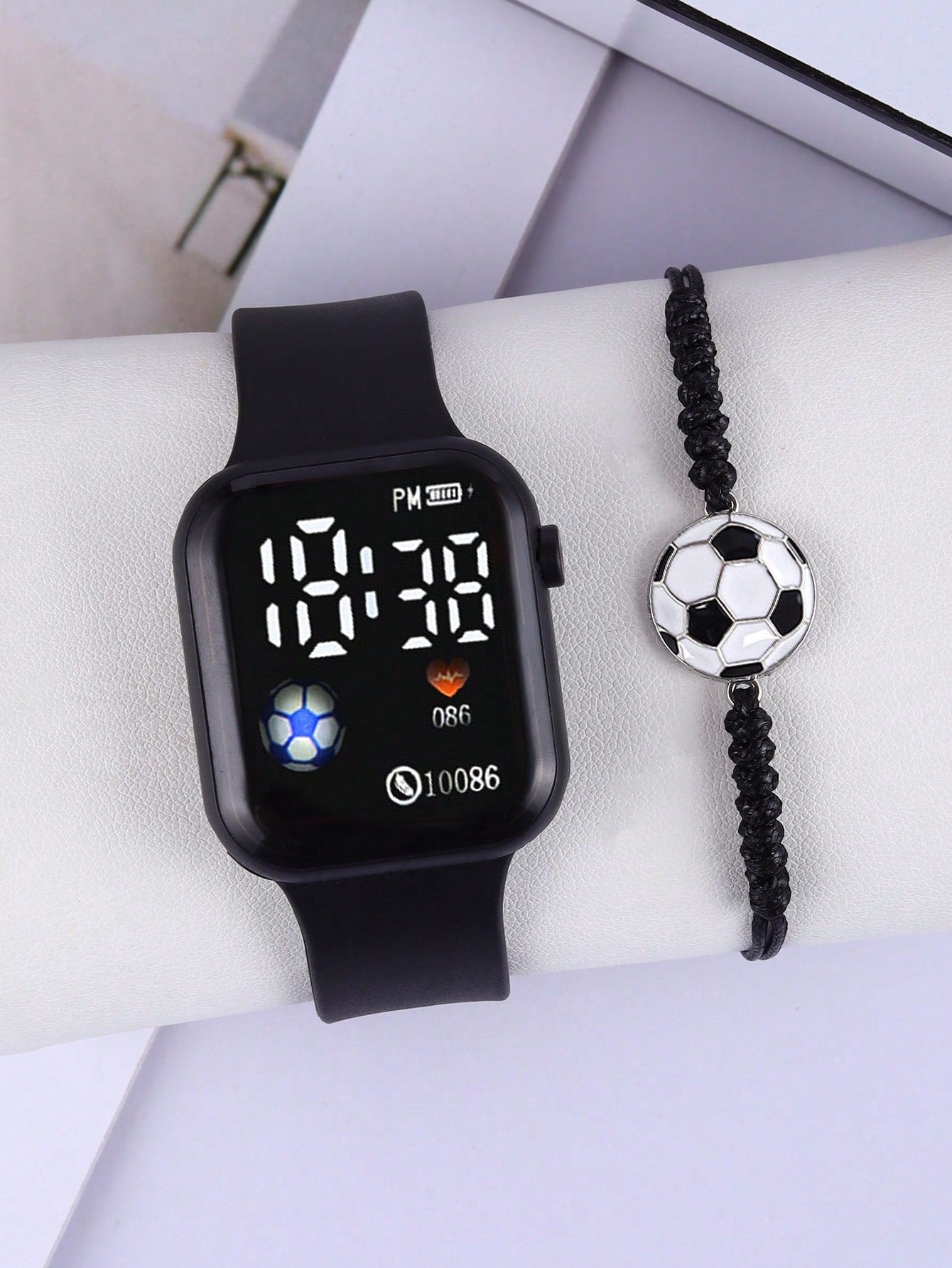 1pc Boys Or Girls Football Shaped LED Digital Wristwatch, Football Print Bracelet, Suitable For Daily Wear, Sports