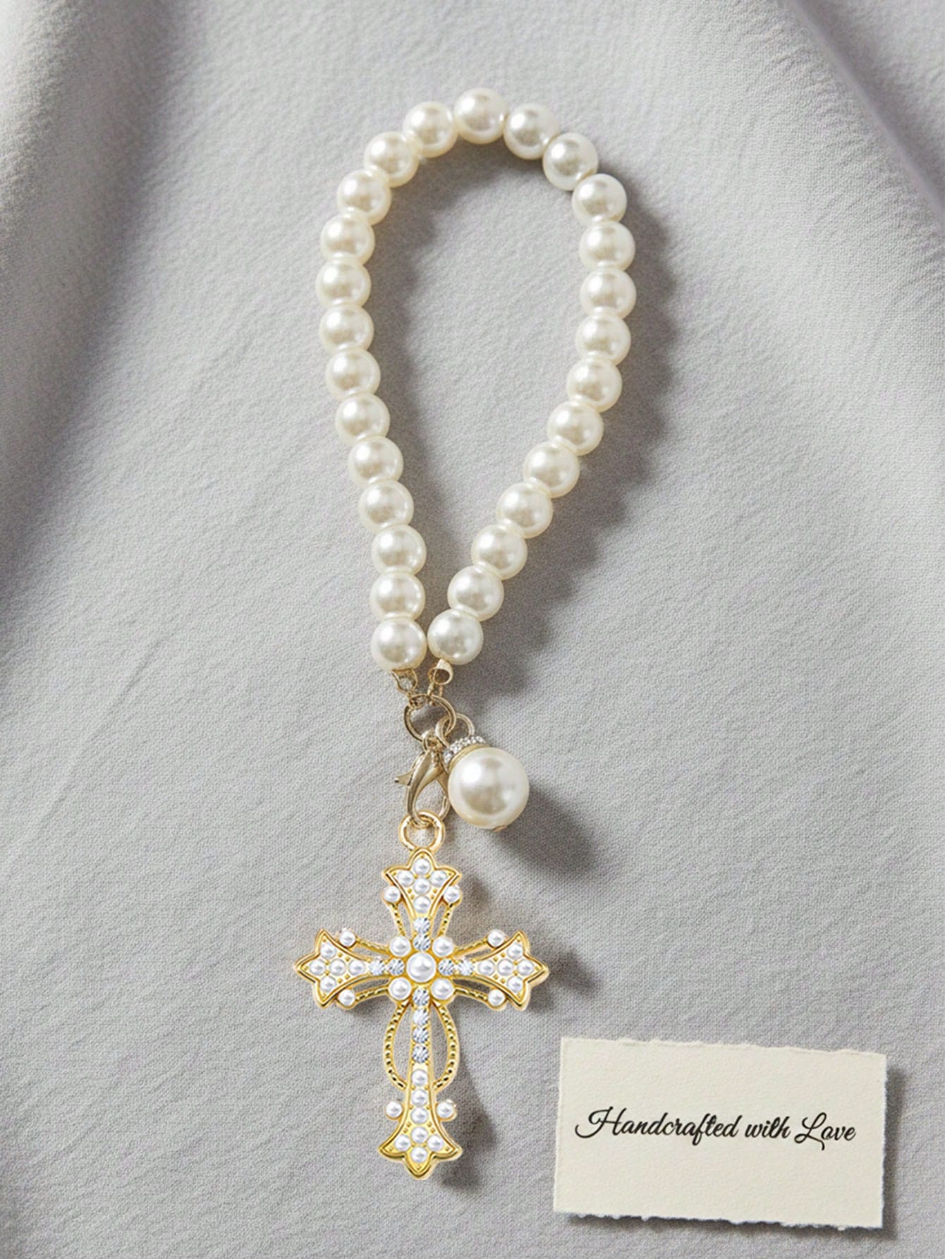 1pc Car Interior Pendant- Pearl Chain And Cross; Pearl And Diamond Elements; Elegant Style, Cross Pendant, Car Rearview Mirror Decor, Cross Keychain, Pearl Pendant Accessory, Faith Jewelry Pendant De