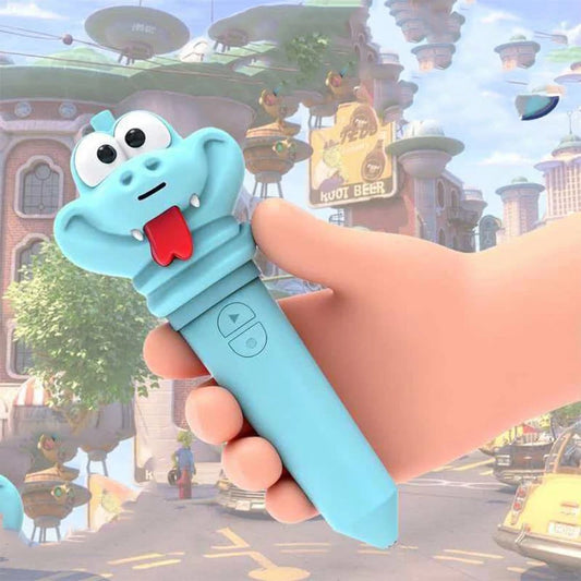 1pc Carrot Shaped Pen Recorder, Student Exclusive Writing Tool. This Is A Carrot-Shaped Ballpoint Pen That Can Be Used For Writing And Recording, Making It An Educational Stationery Item. The Judy Ani