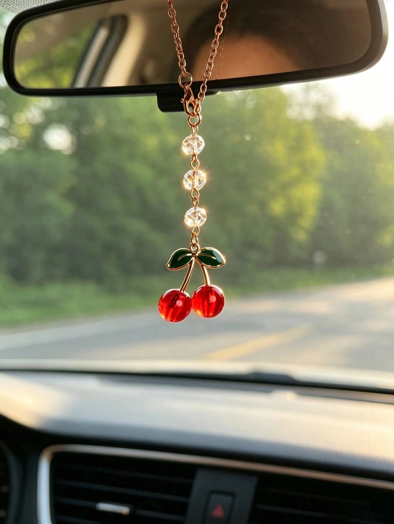 1pc Crystal Beaded Resin Daisy Car Rearview Mirror Hanging Decoration, Women's Car Interior Decor Accessory