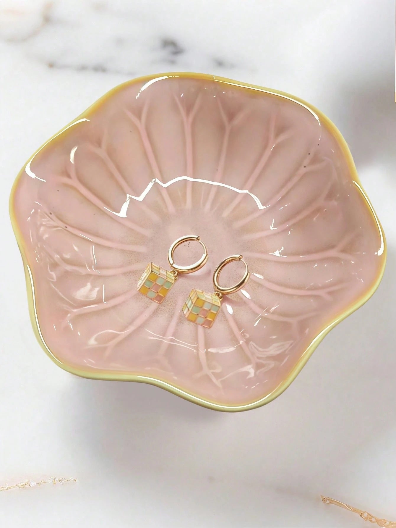 1pc Elegant Ceramic Lotus Leaf Jewelry Organizer Tray For Earrings, Rings, Keys And Small Accessories, Perfect Birthday Or New Year Gift, Desk Storage Valentine Day