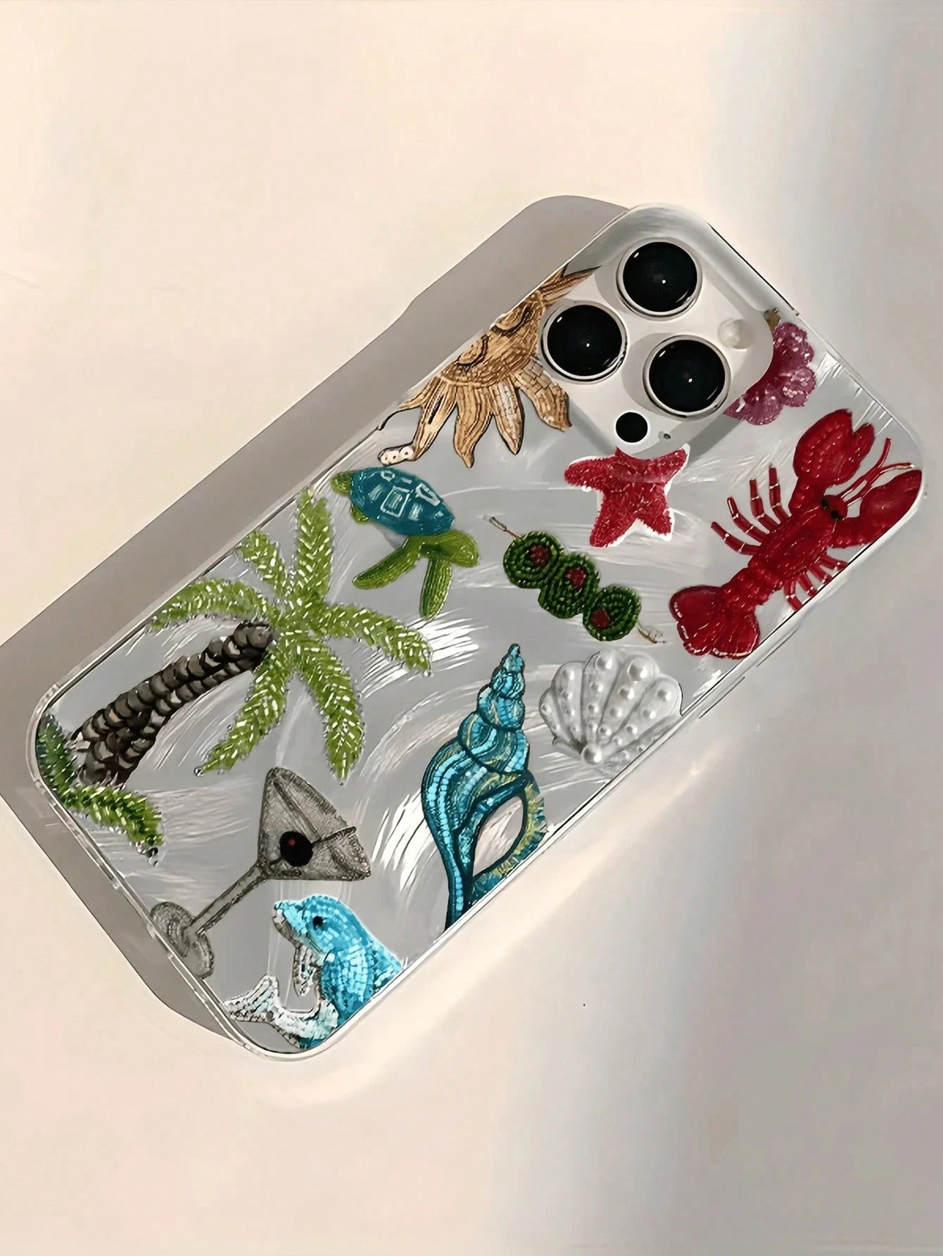 1pc Feather & Pearl Embroidered Palm Tree & Lobster Minimalist TPU Shockproof Phone Case, Compatible With Apple 17, 16, 15, 14, 13, 12, 11 Pro Max, Air, And Series