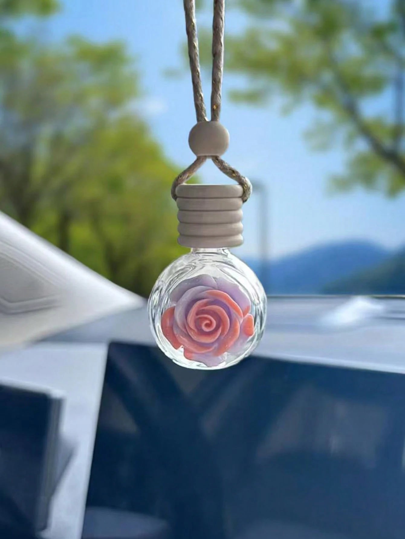 1pc Flower Perfume Bottle Car Rearview Mirror Hanging Decor, Fragrance Diffuser Accessory, Suitable For Men And Women