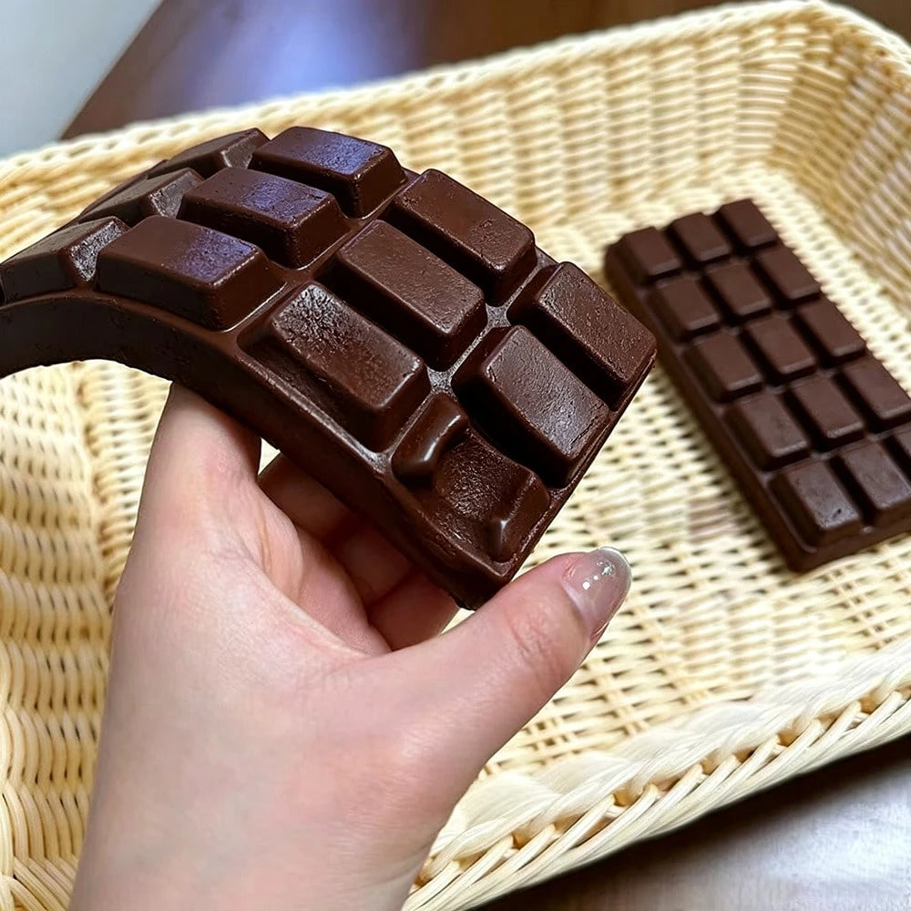 1pc Gentle Squeeze Squishy Polyurethane Chocolate Keyboard Squishy, Modern Aesthetic Style Light Milk Cocoa Brown Block Keyboard Shape Embossed Grid Texture Anxiety Release Mood Calm Fidget Squeeze To