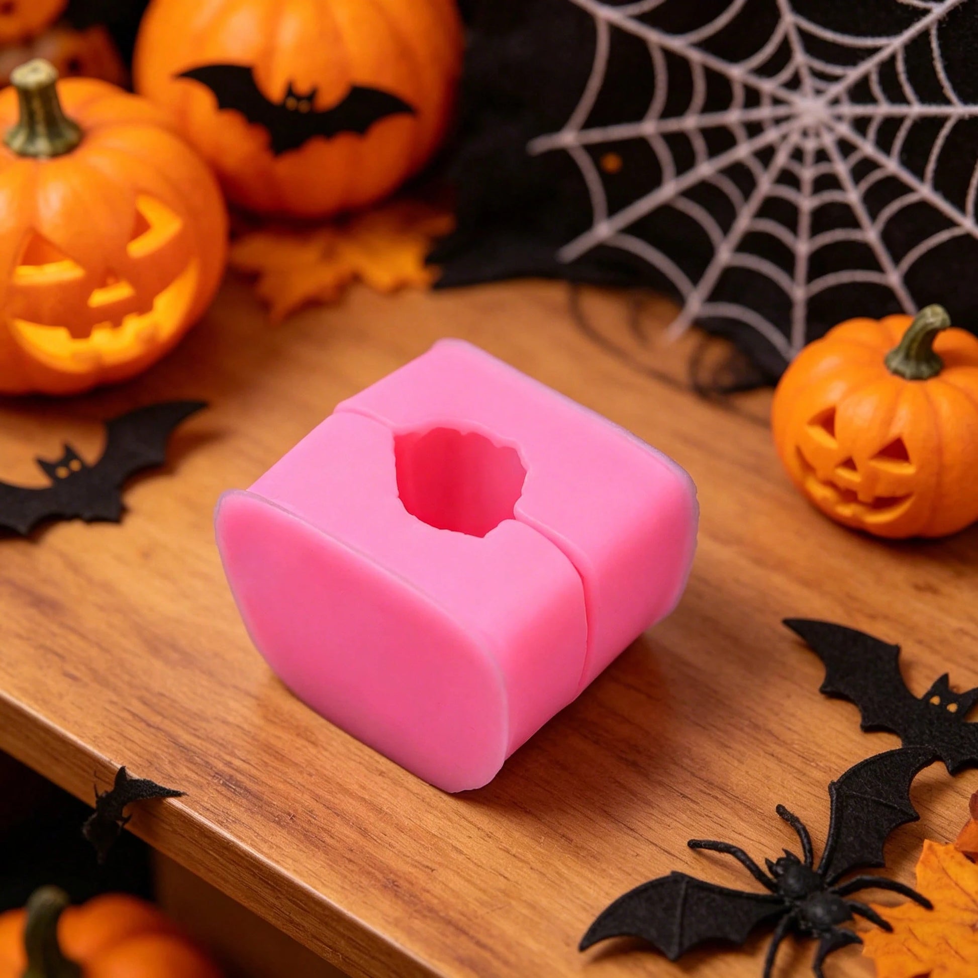 1pc Halloween Cartoon Simple Pumpkin Shaped Silicone Mold, Soap And Clay Handmade Mold, Epoxy Resin Mold, Holiday Decoration Props, Simple Demolding, Reusable Mold.