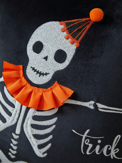 1pc Halloween Skeleton Embroidered Pillow Case, Halloween Trick Or Treat Pillow Cover, Suitable For Indoor Decoration, Halloween Decor, All Season Pillow Case, Without Insert