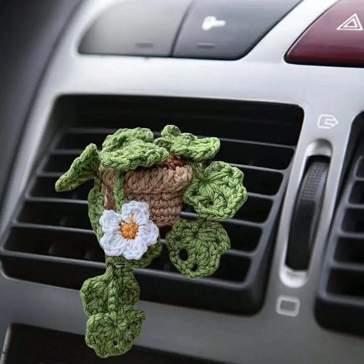 1pc Handmade Knitted Car Vent Hanging Basket, Car Decor Vent Clip Ornament, Gift For Car Vent Planter