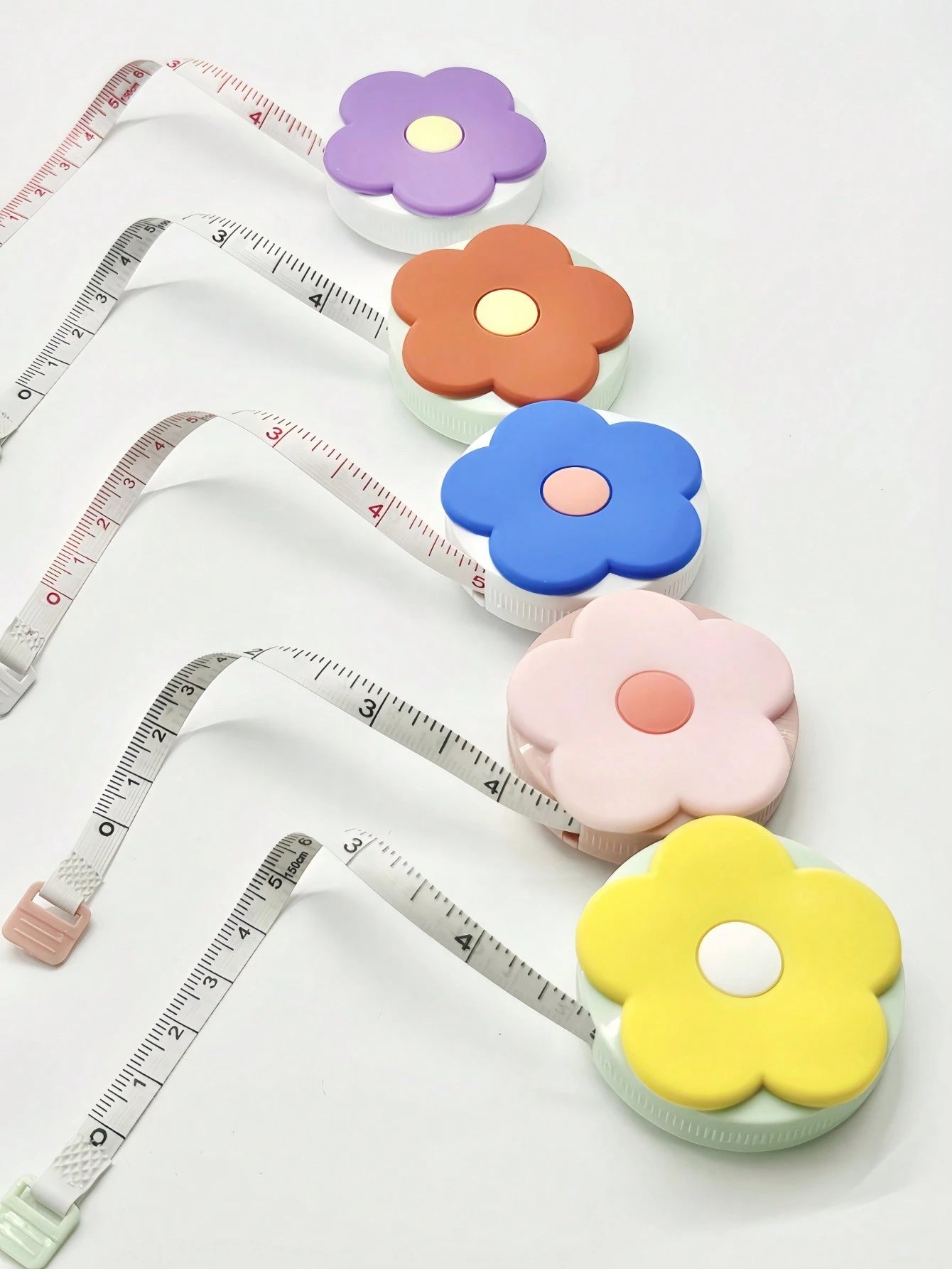 1pc Macaron Color Mini Flower Tape Measure, Double-Sided Scale Mini Portable Tape Measure, Tape Measure For Measuring Length, Tape Measure For Measuring Height, Tape Measure For Measuring Distance, Ta