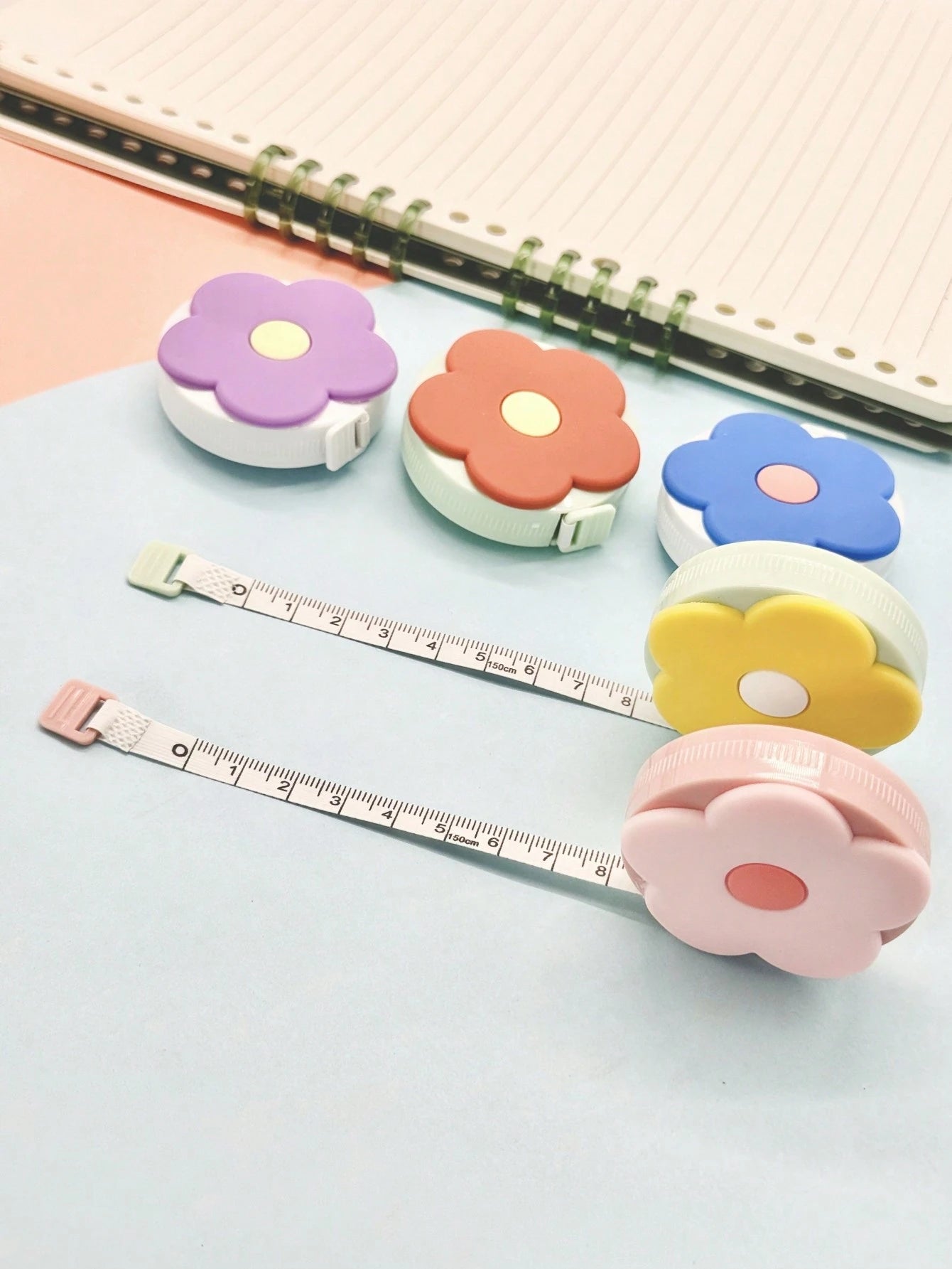 1pc Macaron Color Mini Flower Tape Measure, Double-Sided Scale Mini Portable Tape Measure, Tape Measure For Measuring Length, Tape Measure For Measuring Height, Tape Measure For Measuring Distance, Ta