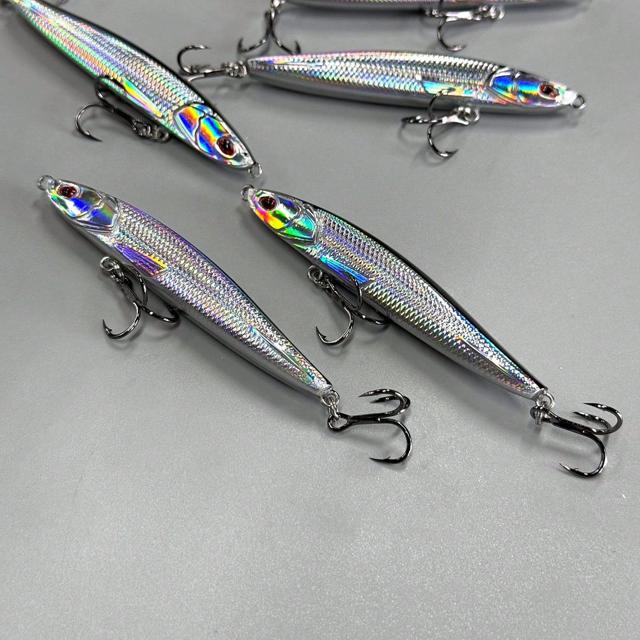 1pc New Sea Fishing Lure, 20g, Laser Reflective Minnow Hard Bait With Gold Foil