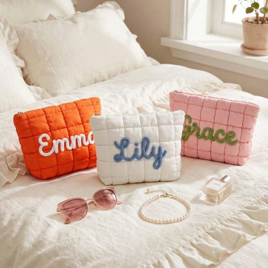 1pc Personalized Quilted Makeup Bag Customized Zipper Storage Pouch Bridesmaid Gift Travel Organizer Bag Wedding Gift For Her Pink Cute Cosmetic Bag