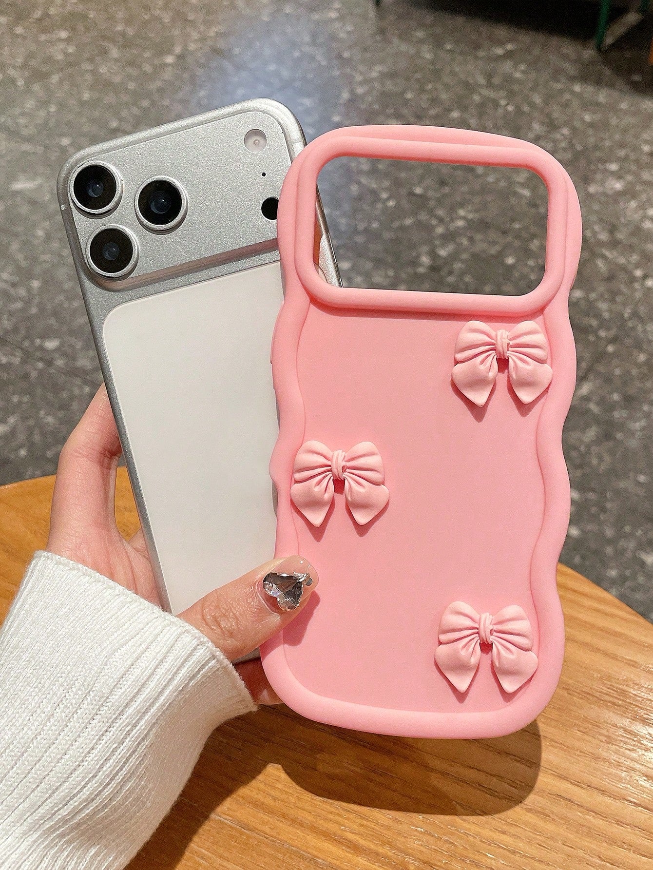 1pc Pink Wavy Large Frame 3D Bow Phone Case, Soft Girl 3D Handmade Bow Silicone Soft Shell, Large Open Camera Design, Ins Korean Sweet Style Full Coverage Anti-Drop Phone Cover, Soft Skin-Friendly Wav