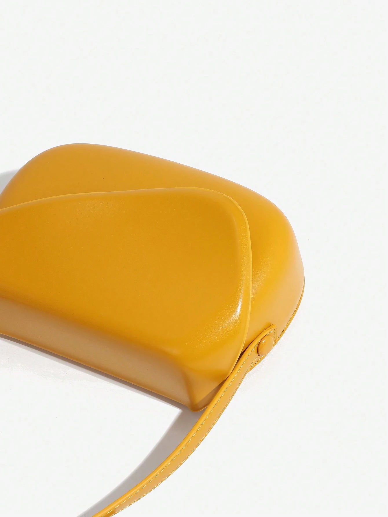 1pc Solid Color PU Square Saddle Bag, Suitable For Women's Daily Use, Fashionable Butter Yellow Bag For Women, Yellow