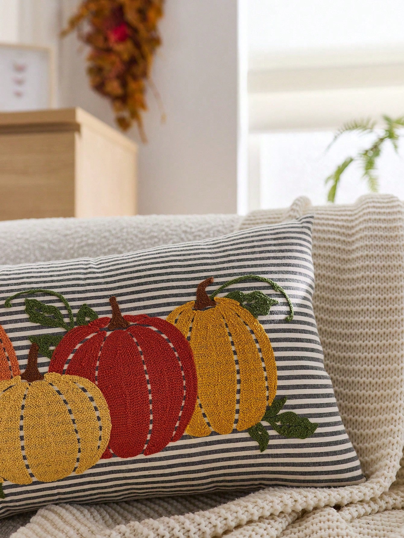 1pc Thanksgiving Pumpkin Embroidered Pillow Case, Suitable For Indoor Decoration, Thanksgiving Decor, All-Season Pillow Case, Without Insert