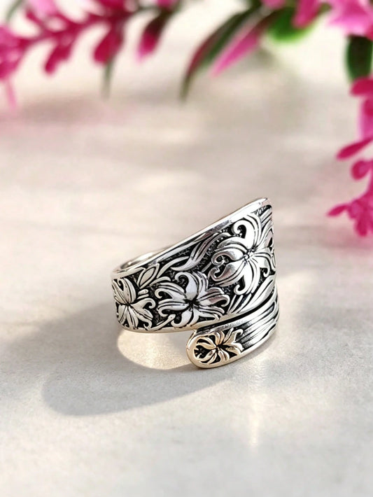 1pc Vintage Spoon Ring, Surface Engraved With Vintage Floral Design, Suitable For Men To Match Daily Outfits, Party Accessories Or Valentine's Day Gift