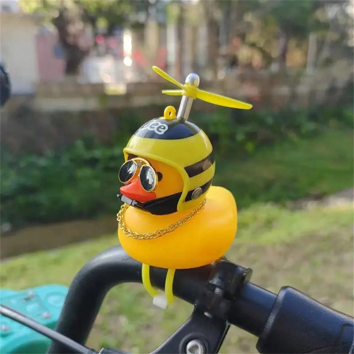 1pc Yellow Duck Bicycle Bell With Propeller Helmet- Adorable Rubber Duck Car Horn, Bike Accessory & Car Dashboard Decor, Quirky Gift For Duck Lovers