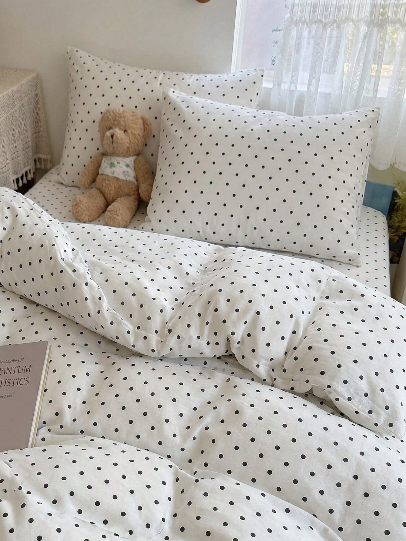 2/3pcs White Fine Polka Dot Pattern Duvet Cover Bedding Set, Soft Breathable Wrinkle-Resistant, Promotes Better Sleep, Luxury Hotel Style, Gift For Parents And Friends, Reversible Dual-Color Duvet Cov