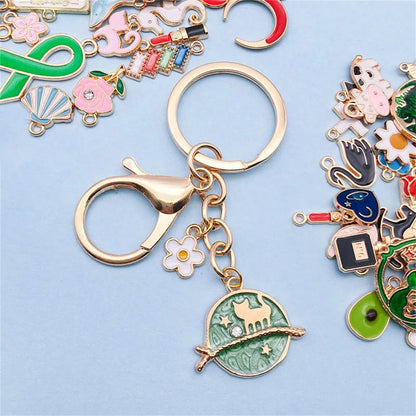 20/30/50/100pcs Random Mixed Alloy Small Pendants, DIY Bracelet Necklace Keychain Charms (Random Style, Please Do Not Purchase If You Mind)