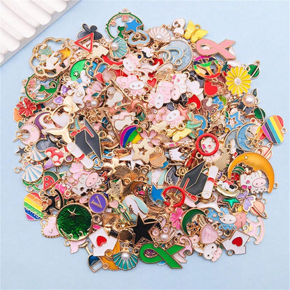 20/30/50/100pcs Random Mixed Alloy Small Pendants, DIY Bracelet Necklace Keychain Charms (Random Style, Please Do Not Purchase If You Mind)