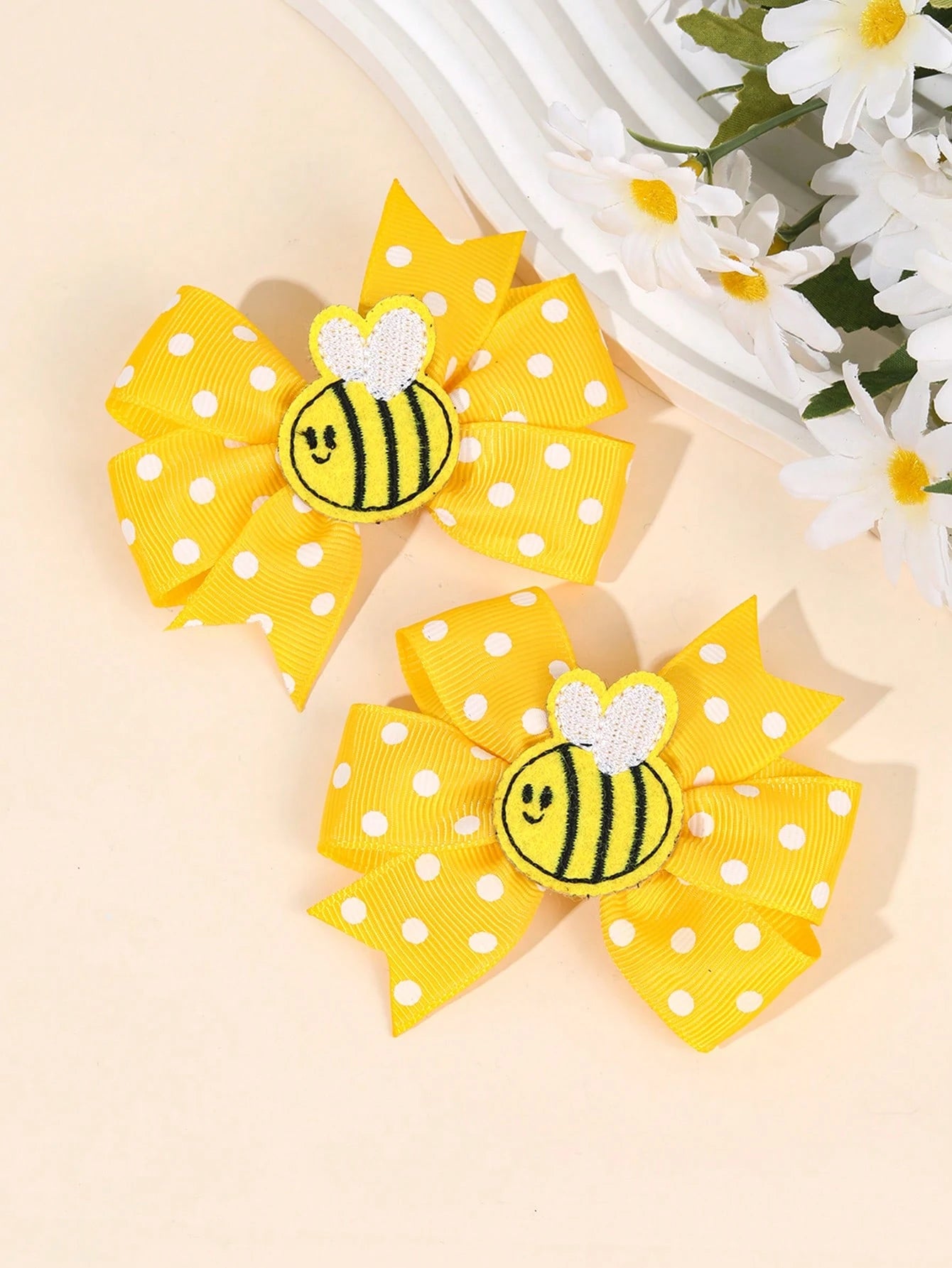 2pcs Cute Honey Bee Hair Clips For Girls Adorable Bee Patch Hair Bows White Polka Dot Bow Alligator Clips With Fully Lined Yellow Grosgrain Ribbon Bow Hairpins Lovely Spring Barrettes Girls Holiday Pa