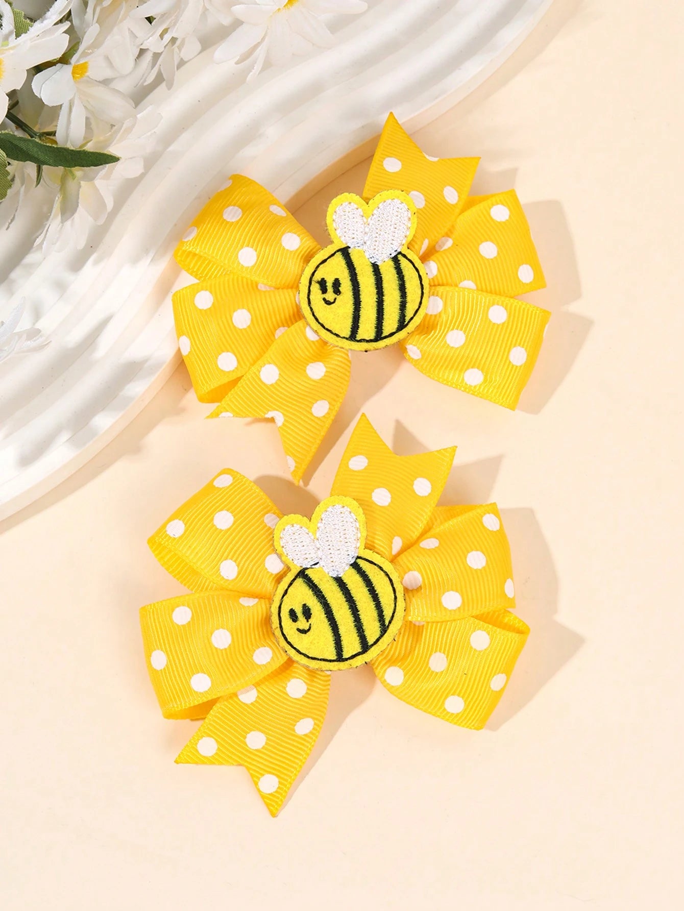 2pcs Cute Honey Bee Hair Clips For Girls Adorable Bee Patch Hair Bows White Polka Dot Bow Alligator Clips With Fully Lined Yellow Grosgrain Ribbon Bow Hairpins Lovely Spring Barrettes Girls Holiday Pa